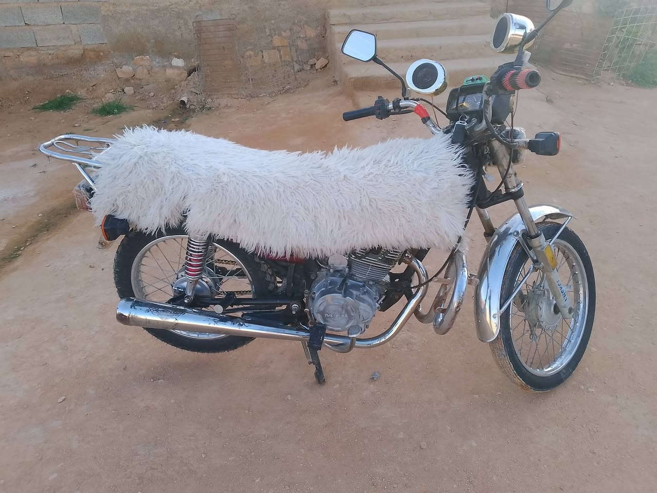 موطور للبيع ***********
