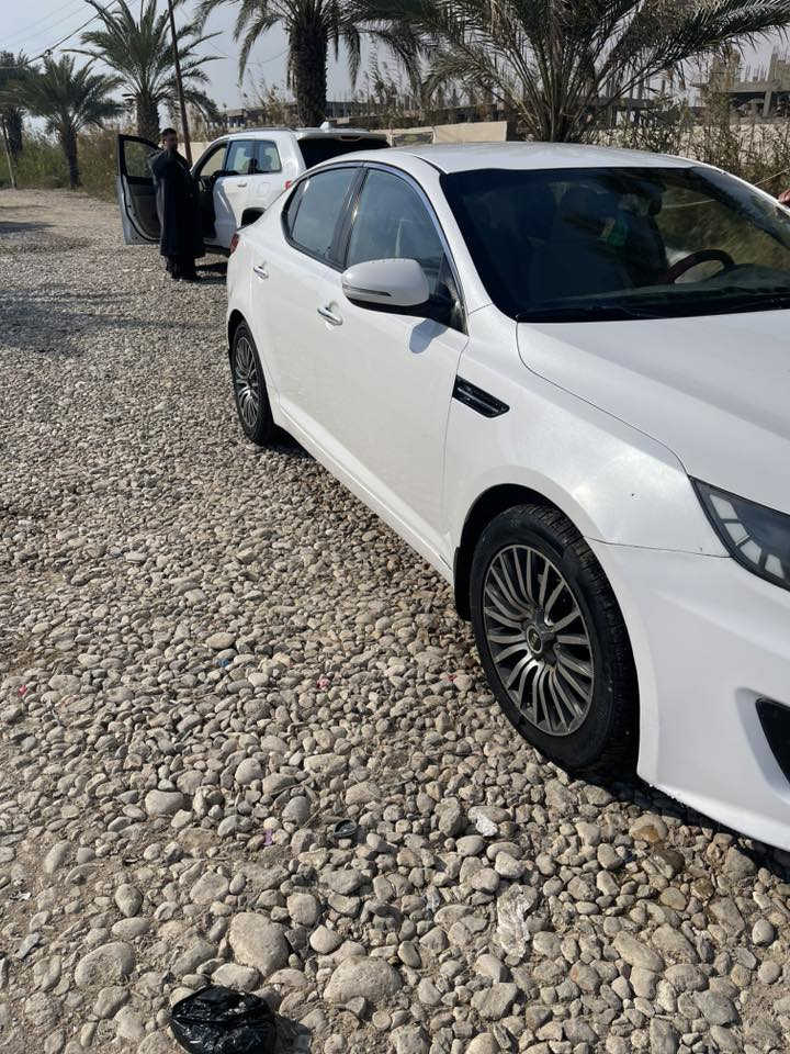 كيا ابتما ٢٠١١ خليجي مكفوله من الصبغ بيه بارد فقط السعر ١٢٥ ورقه مكان السياره واسط الزبيديه
للاستفسار الاتصال فقط غير متواجد على الفيس 
***********
