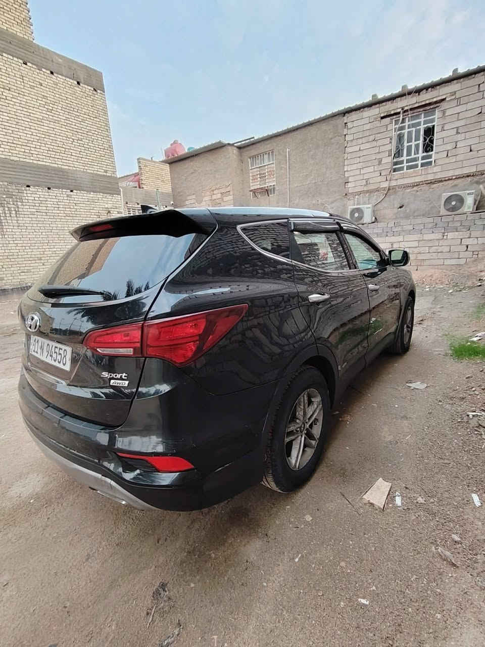 اسلام عليكم للبيع هونداي سنتافي موديل 2017
وارد امريكي الفئه اسبورت ماشيه 136 ميل
ليبل واحد تبديل قطعتين وبالبيبان املونات توحيد 
للجماليه 
حجم المحرك 2400 
5راكب تبريد تخم تاير جديد حداديه السياره جديده وجاهزه من كلشي( السعر 135 وبي مجال حك الجيه) للاستفسار اكثر الاتصال عله الرقم التالي 
***********

عنوان السياره النجف ناحية العباسية اخوان  للبيع فقط
