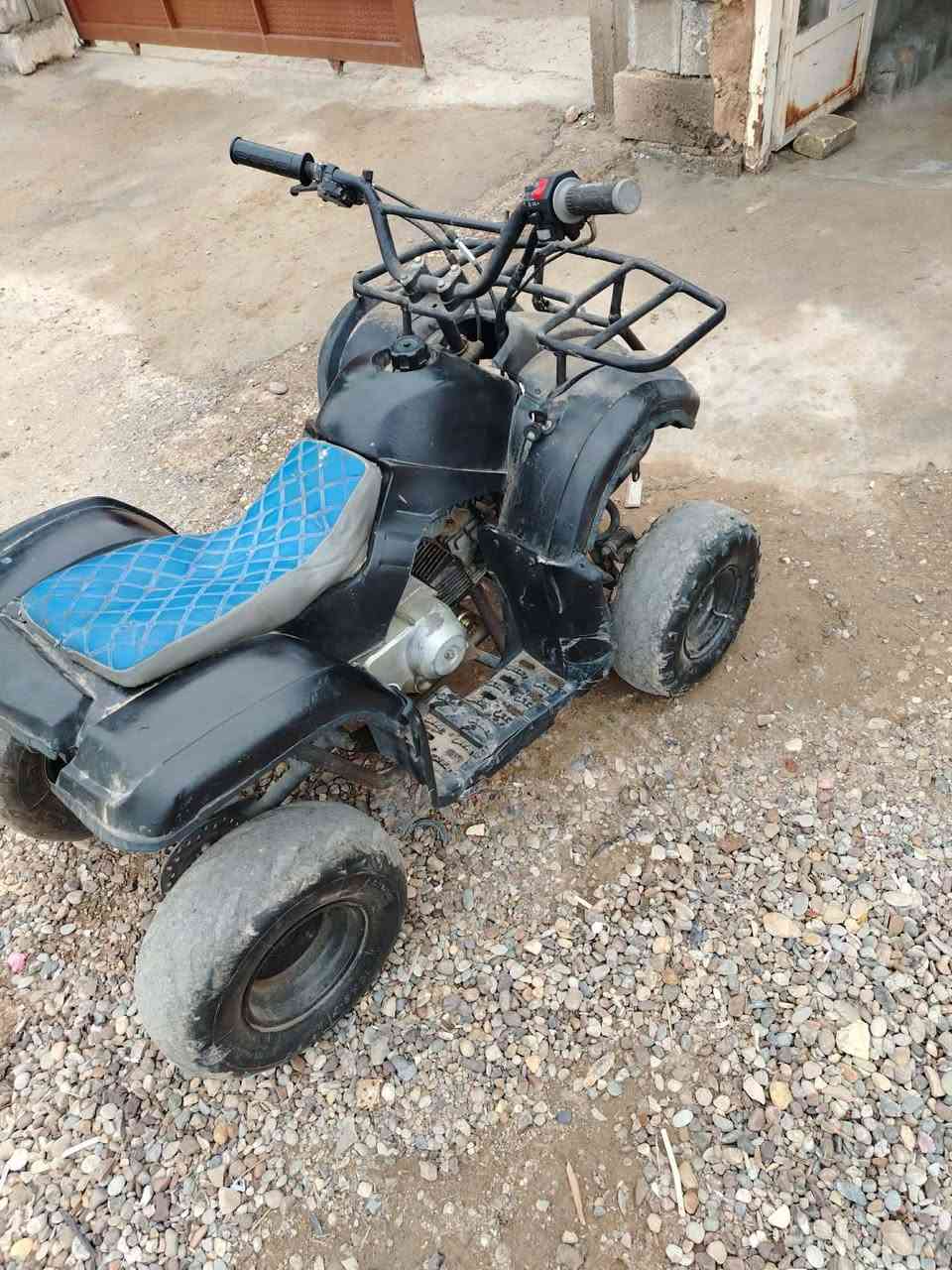 سلام عليكم دراجه رباعيه للبيع اوتماتيك السعر خاص 
المكان شهربان الكيلوات ***********
