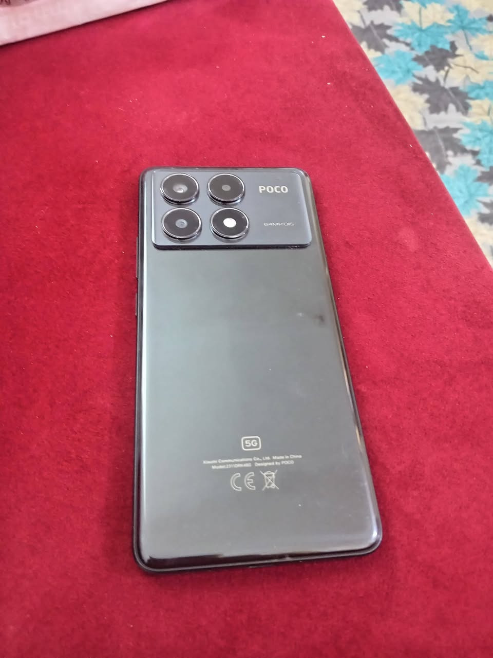 السلام عليكم 
بوكو x6 pro ذاكرة 512 جهاز نضيف وجديد بمعنى الكلمه شخط واحد مابي لايعلك ولا كلشي جهاز كلش نضيف يشغل ببجي 90 فريم السعر 200 قفل مكاني موقع شارع المعمل للاستفسار ***********
