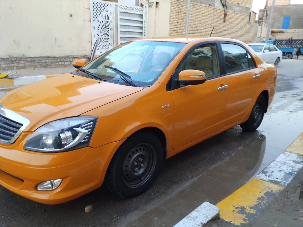 جلي موبل 2014ا
وتماتيك بلاد
السفسار *********** 
السعر 38  ومستعجل على بيعه
