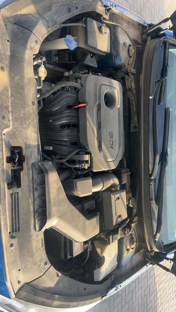 عيدكم مبارك 
للبيع سوناتا 2019 رقم كربلاء بأسمي 
وارد امريكي حادث جاملغ وباب سطحي بدون قطره دواخل 
بجم كبس صور الحادث بلمنشور ماشيه 70 ميل السياره جديده بمعنى الكلمه تخم تاير جديد صدر امامي وخلفي بلكارتون كير محرك كفاله مكان السياره كربلاء 
الشراي يتصل وعيوني اله 
السعر 135 
***********
