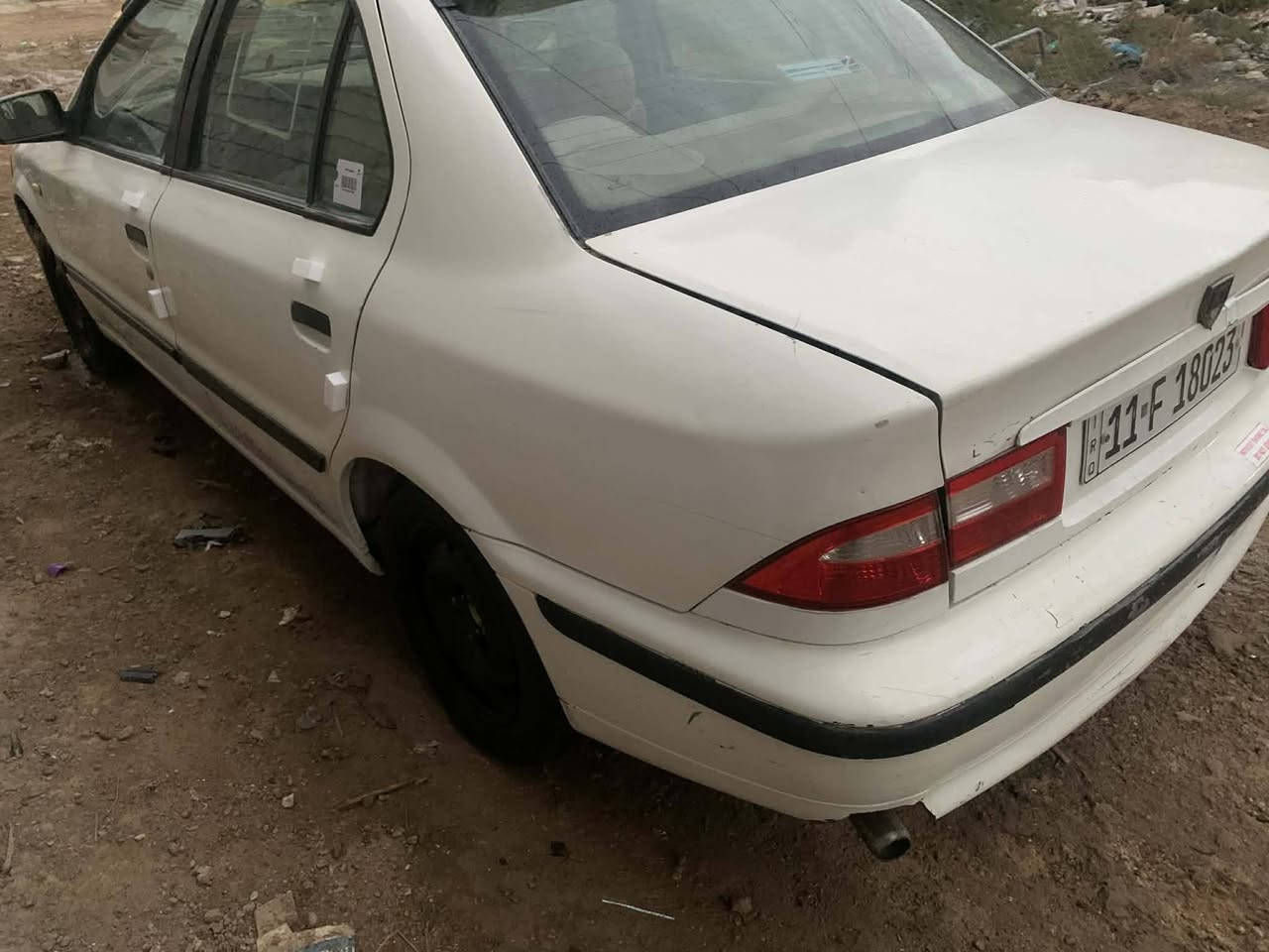 سمند بالاصل موديل 11 مسجلة 10 داخلها عسلي ..كير ومحرك وتبريد وصدر ومشط مكفولات  السياره مابيها نقص ومحدثه سومر مابيها ضربه حلوه فقط خياس معمر هلال خلفي مدوشمه سنويه لل28 انكليزي ترايها ناعم زيرو ماشيه 97 الف رايدها ب43$ بغداد الشراي يتصل ***********
