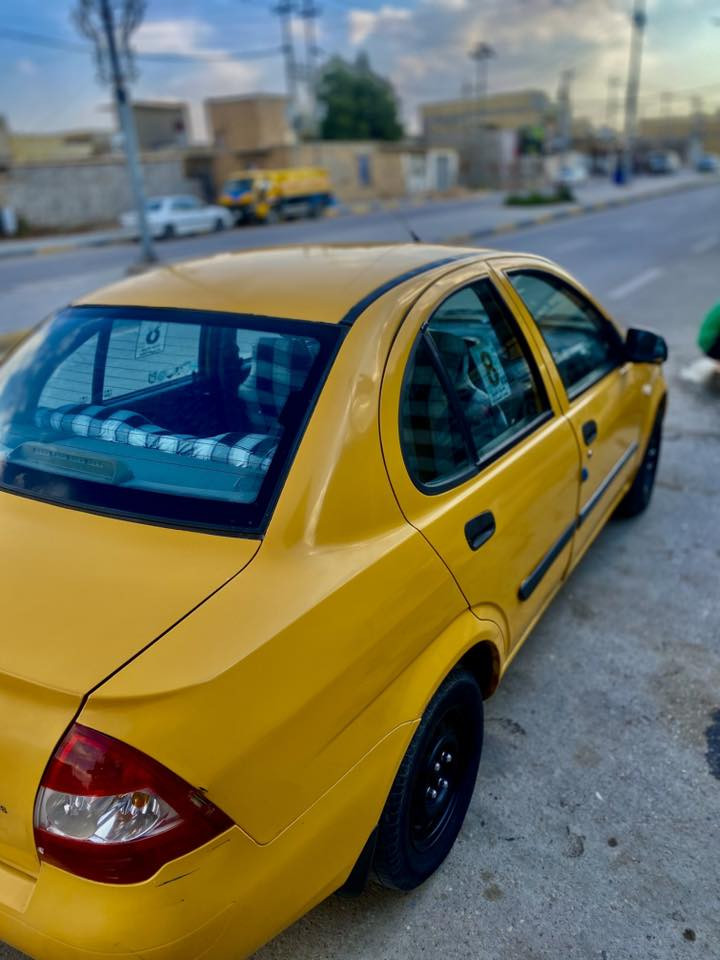 سياره طيبة 2015 ما مشتغله تكسي ابد مال جناي مكينه ما مفتوح برغي بيه حداديه صالي أسبوع  من شديته السياره جاهزه على اخر حبايه شرط المشتري يحول بسبوع  السياره جديده حيل تبريد وي السويج مكاني كوت مركز المدينة   السعر 37 
***********
