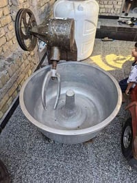 عجانه اللبيع 07708789958