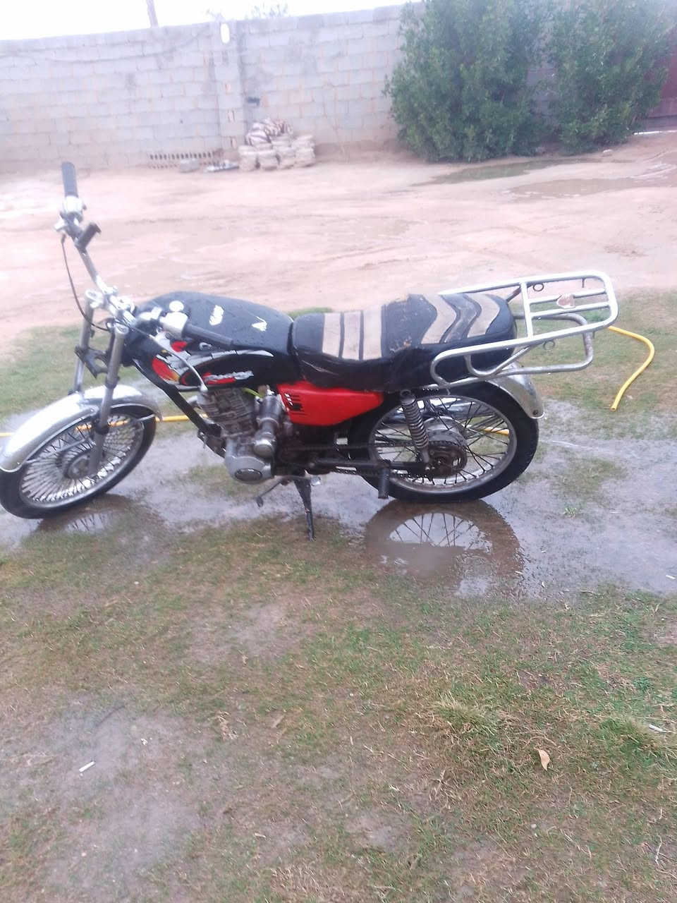 ***********
سعر 150 
خمسه قير5
