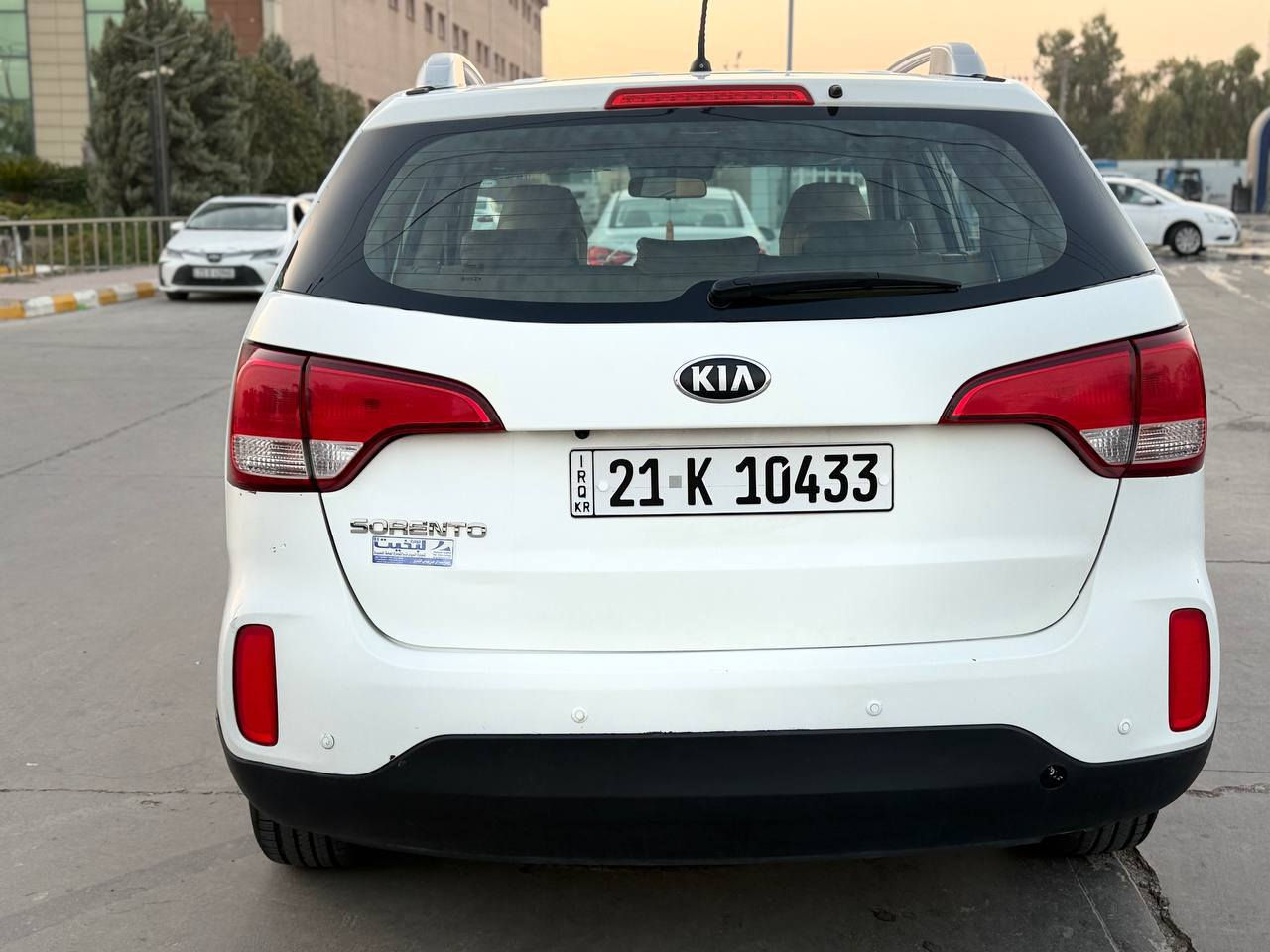 سلام عليكم 
سورنتو 2014 خليجي
محرك 4 
ماشيه 135 
تخم تاير جديد 
بيهه صبغ شبرين جوه الرقم الخلفي 
كير محرك تبريد حداديه جاهزه مابيهه نقص
رقم سليمانيه الماني جديد لحد 2030
بيع او مراوس برقم شمالي فقط مكاني قضاء كلار الشراي يتصل 📞☎️ ***********
*********** كالار, السليمانية
