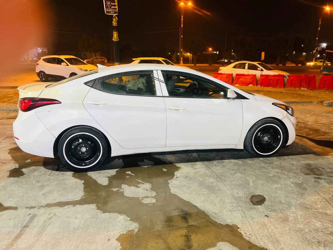 النترا ٢٠١٥ سياره حلوه بيه نواقص قليله علمود متجي وتتعنه وتكلي ليش ماكتلي
ضرره جاملغ وباب  مصبوغه صفحه اثر شخوط  وحاليا هم يحتاجله صبغ الصفحه نفسه للعلم الصور جدد
مكاني قرب جامعة بابل 
السعر ٩٥ وبيه مجال 
***********
