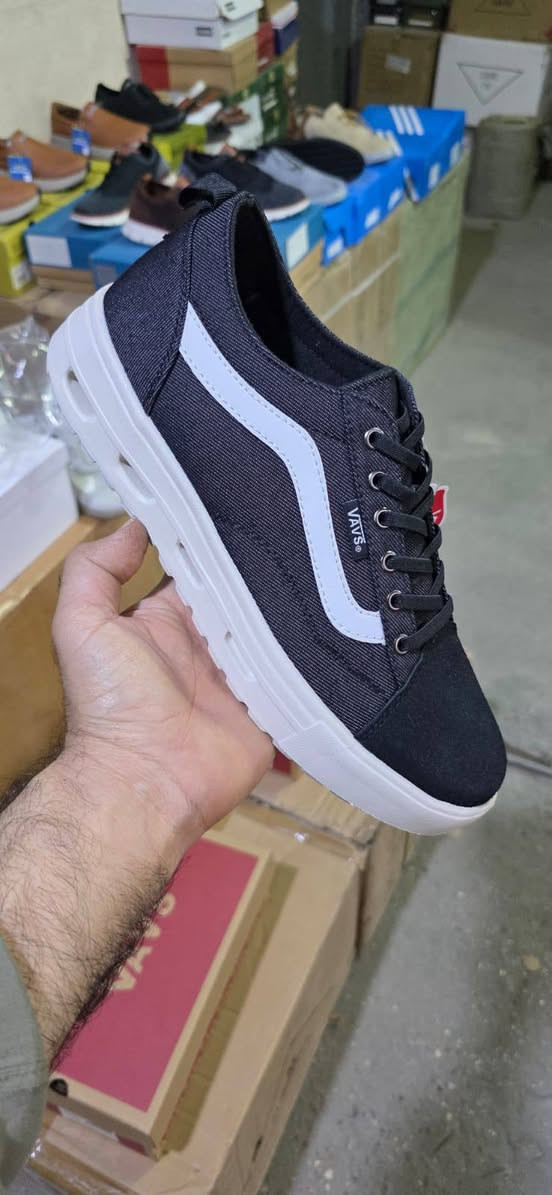 رجالي استندر ماركه 🧧
VAVS الاصلي 👍
الكارتون 8 قطع 📦 
سعر القطعه 5 ونص 💵 
***********📞
يوجد توصيل 🚖
