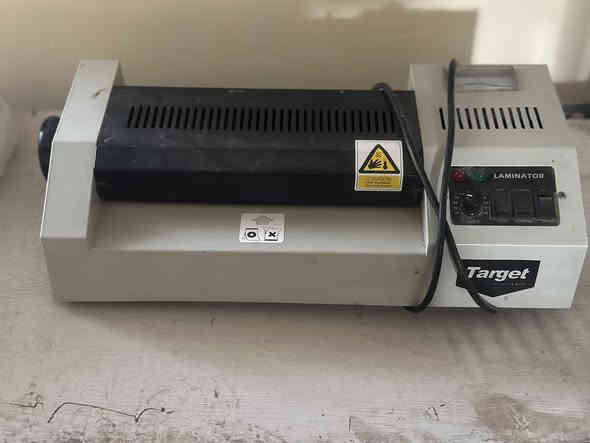 كبس هويات للبيع مستعمله شي قليل سعره ٣٥ وبيه مجال 
رقمي ***********مكاني كركوك
