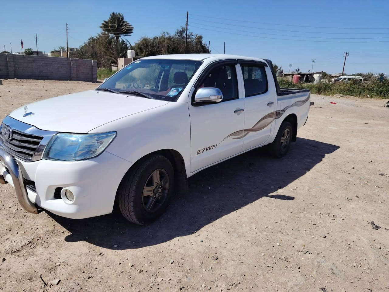 فلاونزا 2013رقم واسط انكليزي محرك جيد جدا تخم تاير كير عادي بيها صبغ جاملغ الامامي وملاحضات بسيطه السعر 177بيها مجال المكان بغداد ***********
