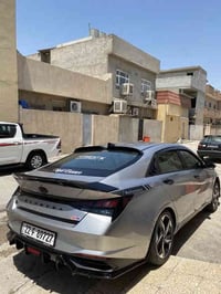 للبيع الانترا 2021  السياره ضرره جاملغ ونص البنيد السياره نص فول  رادا...