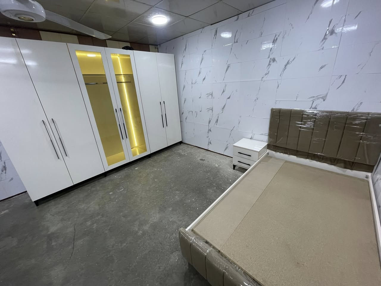 موبيليات التون  غرف نوم شبابي وديكورات مميزة  غرف نوم اطفال غرف نوم عرسان  يتوفر جميع الالون حسب طلب الزبون  والموديلات واجعل اثاث منزلك مع مطابخ  للاستفسار الاتصال ع رقم ***********او واتس  كركوك حي واسطي مجاور مول حاجي زياد اومقابيل صالون هيلين❤️موبيليات التون
