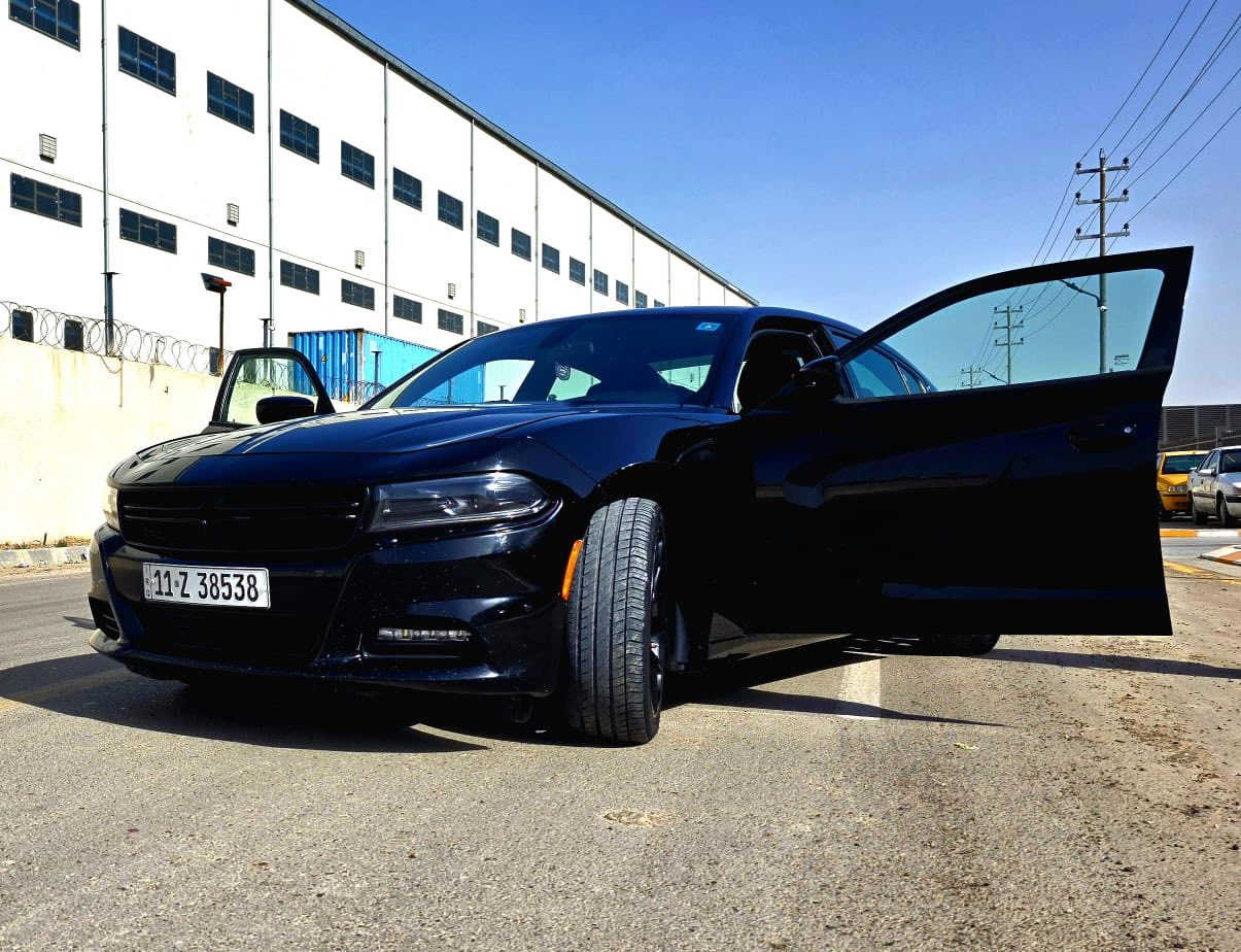 جارجر sxt
باب مبدل والقديم موجود والجاملق مبدل شبر بلبنيد صبغ 
مشيه 49مايل
جديده بمعنه الكلمه
السعر 235بيهة مجال بسيط
***********
