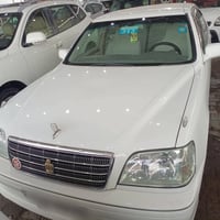 كراون • ٢٠٠١ • مكينة ٢.٥