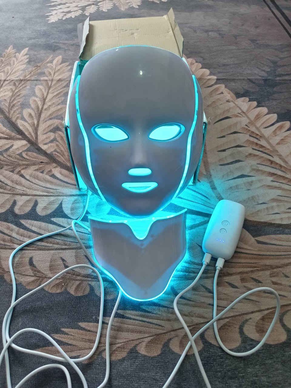 السلام عليكم
هيستيتي قناع الوجه باضاءة 7اللوان
شاحنه تايبسي
انطيني اعلا سعر بالعافيه عليك


**إذا كنت صاحب هذا الإعلان وتريد حذفه لأي سبب، رجاءا أرسل رسالة إلى الدعم الفني**