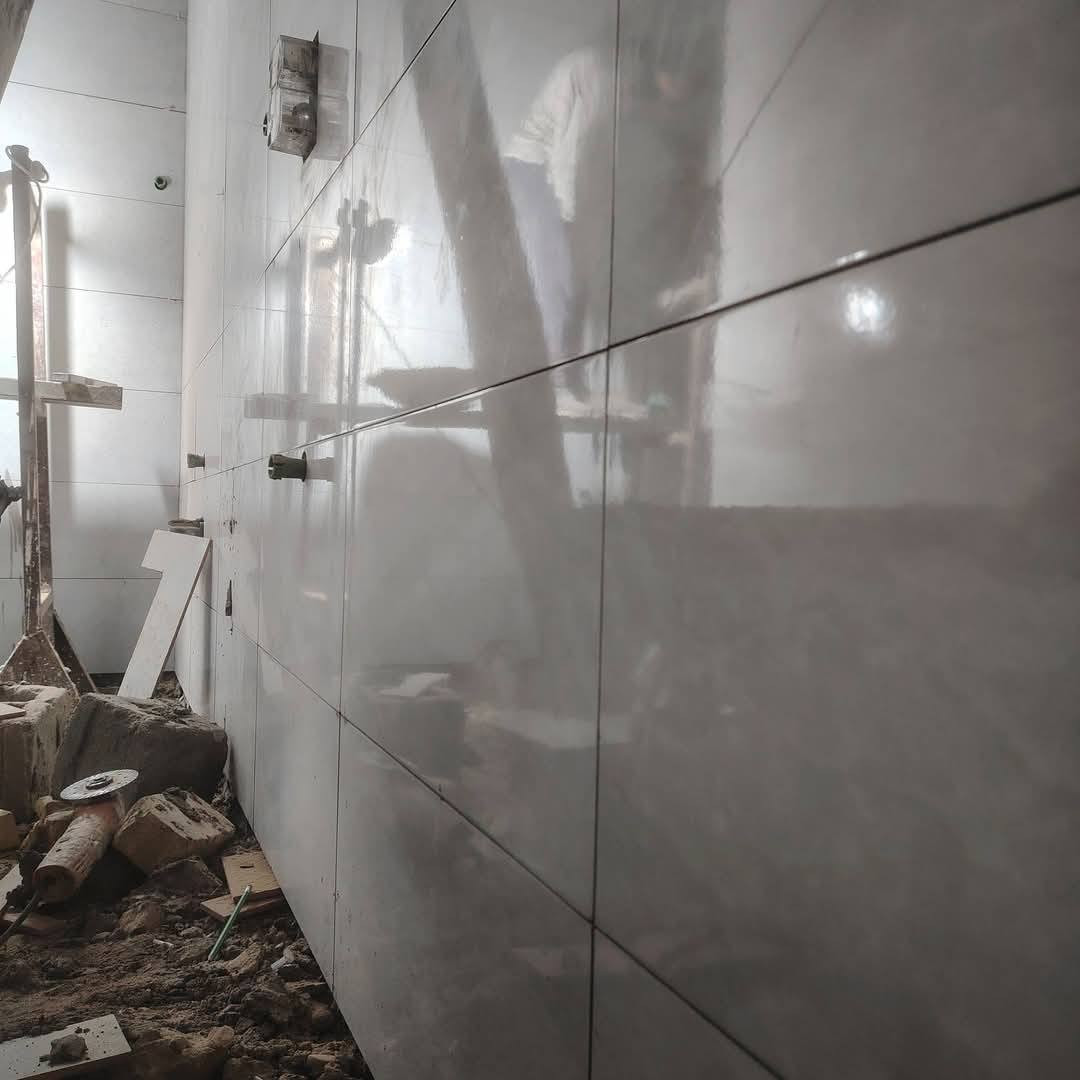 خلفه سيراميك متفرغ ارضي6 وجداري 8 واساب ***********
