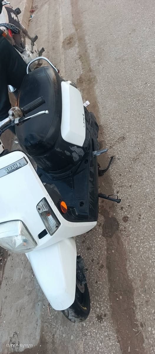 سلام عليكم
دراجه بوليسي مسطره  
ختم واحد مكينه خرسه جيب فيتر وياك وكلب 
للبيع مليون وميه 1100 بيه مجال حك الجيه
‏‪***********
