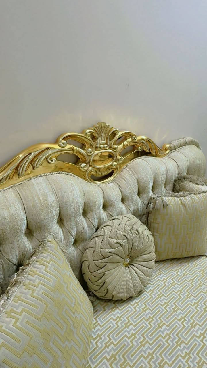 تخم صناعة ايطالي السفنج ضغط طبي يشتغل على الوجهين  عددٍ المقاعد مالته 17مقعد معه طبله وصطيه جديد بعده مكان سيديه  ***********
