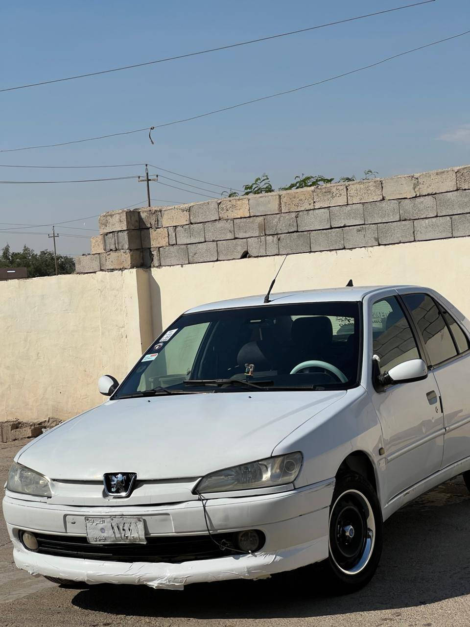 بيجو 306  مطلوبة بيها وكالة عامة بدون حادث بدون صبغ شرط بيها چاملغ سكن فقط صبغ كير محرك شرط تبريد بي نقص صدر تايرات نضاف وحلوات ترايك وين ماتريد منضومة زينون اصلي كهربائيات كلها شغالة شرط
السعر 30وبيه مجال الرقم***********
