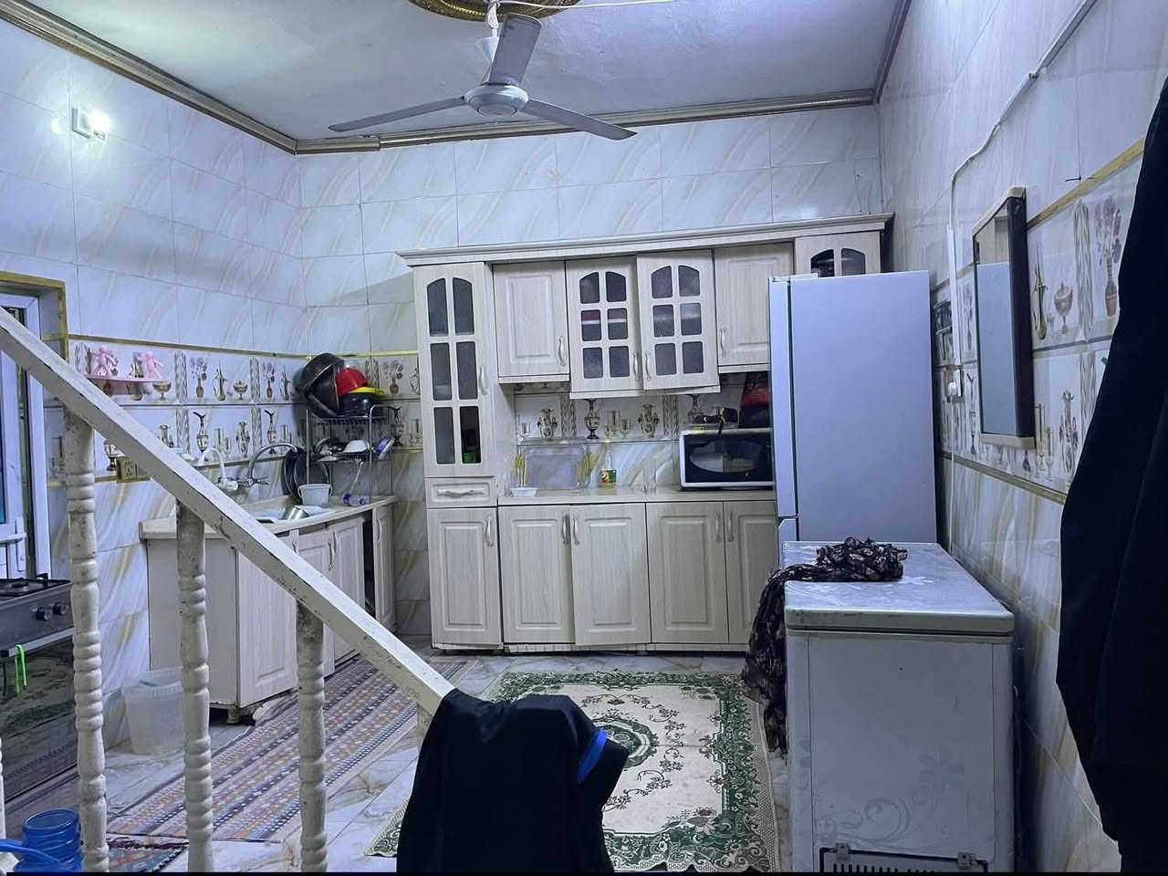 يا الله
دار للبيع في منطقة الشعب /العقاري الثانية
مساحة ٦٥ متر
واجه ٥ متر
نزال ١٣ متر
يحتوي على مدخلين / صالة خطار ومطبخ ومنور وخدمات بالطابق الارضي
وغرفتين نوم بالطابق الثاني
للاستفسار
مكتب الحضارة للوساطة العقارية
***********
ملاحظة/ السعر ١٤٠ مليون وقابل للتفاوض
