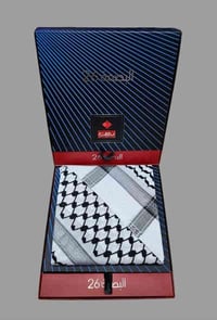 لا تحتار 🤔☺️ #كشختك😍🙈 يمنه غير لدينا انواع #شماغ 😍#والبشت فقط عليك مرا...