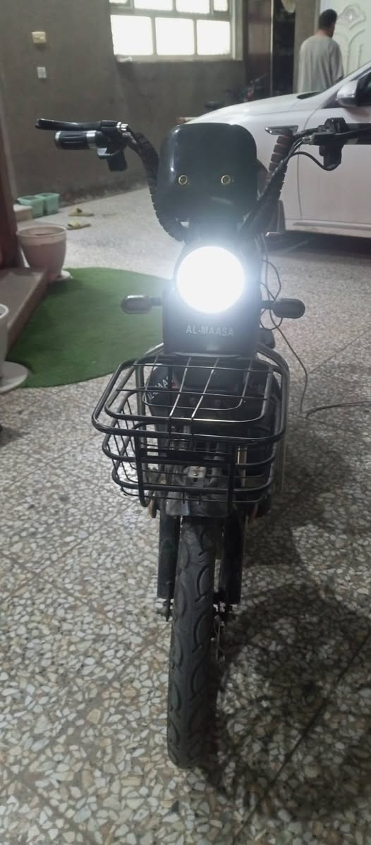 دراجة شحن شركة ألماسة أربع
نمر مثبت سرعة جديدة كلش بطارية ضعيفة 
السعر 300،،،


**إذا كنت صاحب هذا الإعلان وتريد حذفه لأي سبب، رجاءا أرسل رسالة إلى الدعم الفني**