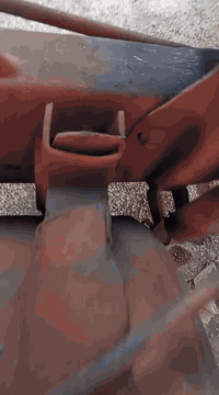 السلام عليكم ابو ردين ٧٩ رقم جديد مكينه ٨٦جديده كير ١٧ اكسن عشراوي شاصي طويل  عده هذا الفطر تانكي نضيف السعر ١٦ونص ***********
