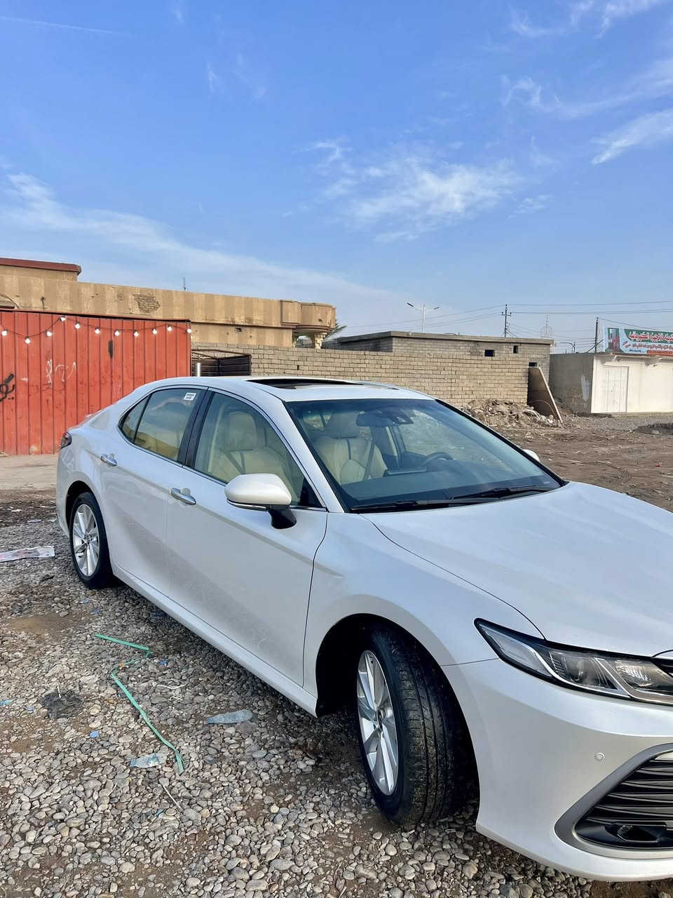 للبيع سياره كامري موديل 2022 خليجي
مواصفات GLE فول بصمه تنته تبريد خلفي السياره كلين ماناقصه ابره السعر 240 وبي مجال شي قليل

رقم الهاتف ‭***********
