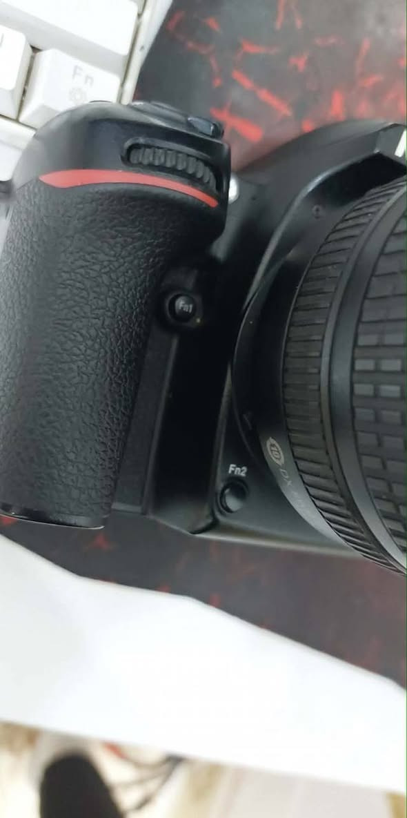 ياالله
كامره نيكون 7500 

 *   كت كامل 

*كارتون ورام وشاحنه وعدسه 18/140 

جديده بعده وصل الشركه وياه مال الضمان 

شتره هو اقل من 4Kبس احنه نكول 4Kعن الحلال  والحرام 

الله شاهد كامره خير من الله 

كدامك النضافه 

ملاحظه كامله يعني غراض الشركه وياه كلهن 

للتواصل *********** 

واتساب ***********
