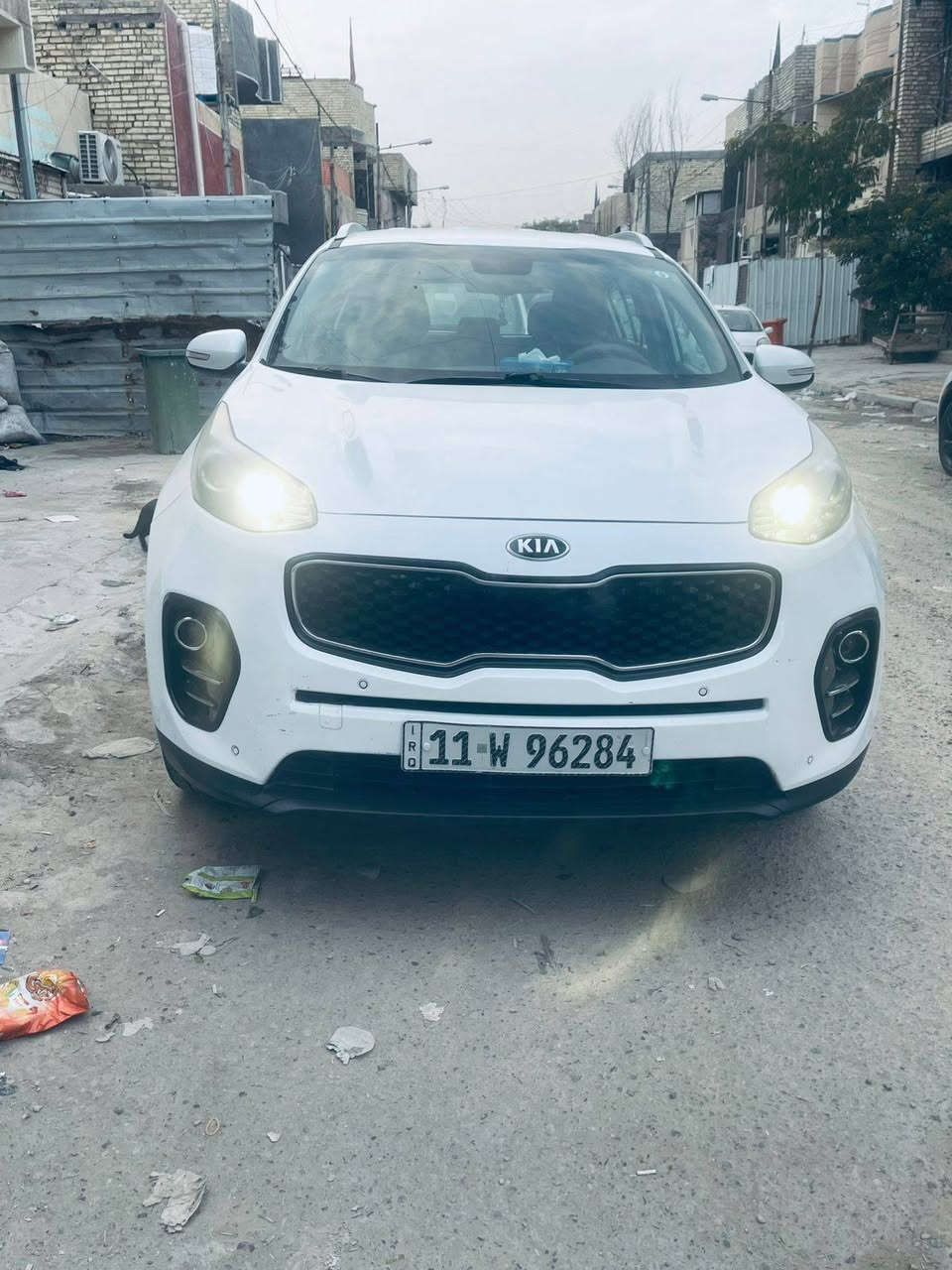 السلام عليكم سبورتج خليجي موديل ١٧ مكفوله صبغ الدعاميه الأمامي فقط والباقي مكفوله تخم تاير جديد صدر أمامي خلفي جديد حساس أمامي خلفي بصمه تشغيل وأبواب ثلاث أنظمة قياده السياره بسمي السعر ١٧٨ورقه وبيه مجال بسيط للتواصل ***********
