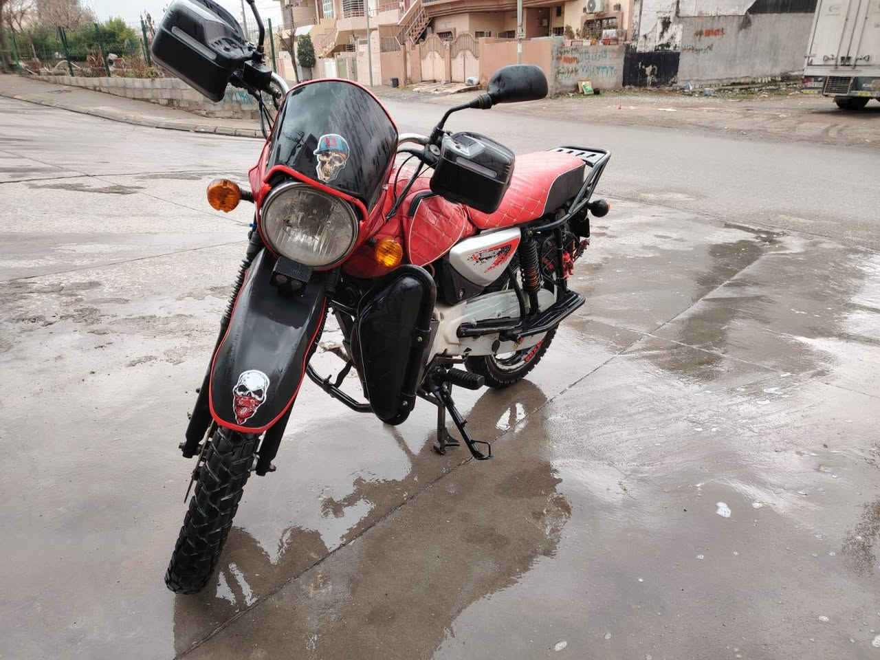 سلام عليكم بوكسر للبيع
انطي بيها تراي لبغداد مكفولة من كلشي
سعر ٨٠٠ الف وبي محال للطيبين


**إذا كنت صاحب هذا الإعلان وتريد حذفه لأي سبب، رجاءا أرسل رسالة إلى الدعم الفني**