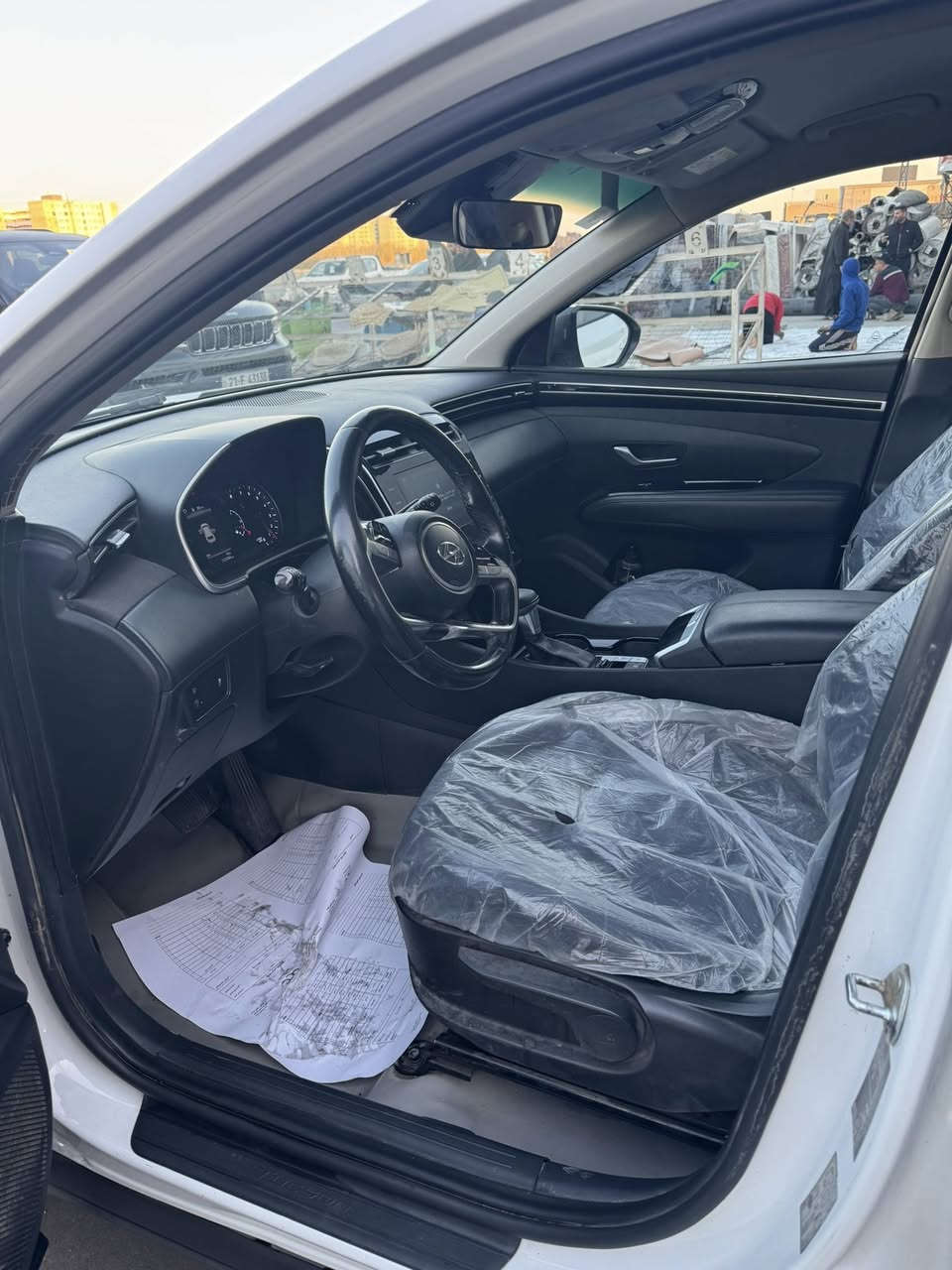 السلام عليكم للبيع او مراوس بناصية

توكسان 2022 خليجي كير محرك جدد تبريد شغال 
بصمة تشغيل +ابواب اشارة ترحيب + اشاير بالمري 
اوتو هولد نقطة عمياء  ABS تبريد قطعتين  مواصفات. كاميرا خلفية حساس خلفي السياره تشغيل عن بعد 
تحديد مسار 
مصبوغة حزام قمارة صندوك بلاديات شواصي لغود دواخل مكفولات ارضية مغلفة دواخلها جدا جديدة 
تخم تاير جديد فيتبم وكالة بلكات نوزلات كله وكالة 
رقم بغداد التحويل مباشر 
للاستفسار  ***********
160$
