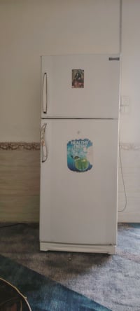 ثلاجة للبيع مستعمله نضافه فول للاستفسار 07709478168