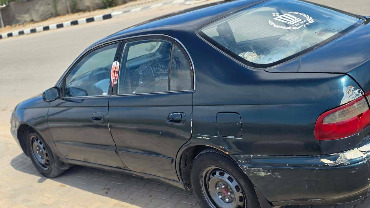 السلام عليكم كرونه للبيع بسمي لسعر 44 وبيه مجال الاتصال ***********

