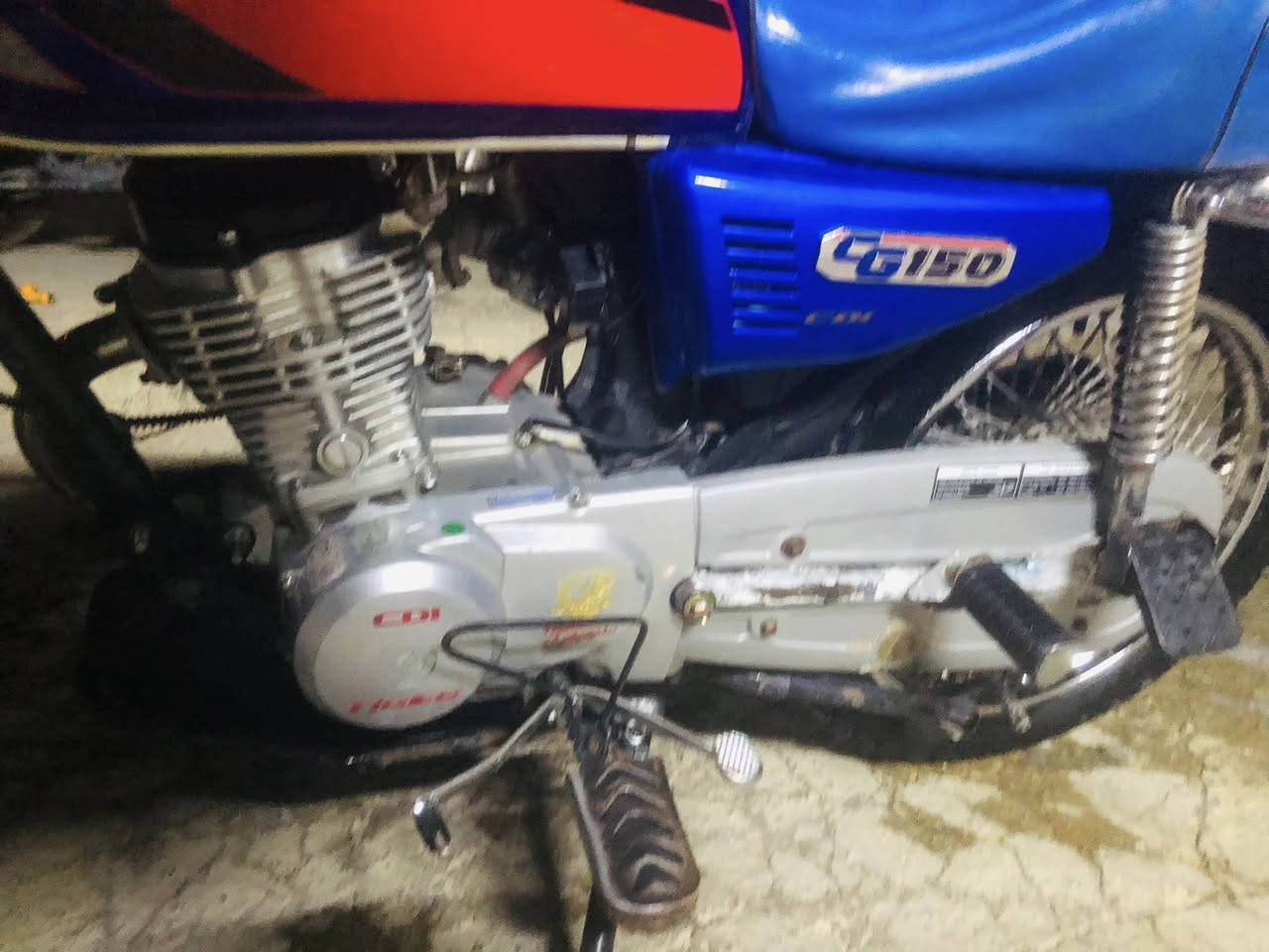 موطور للبيع موديل 2020 وزن ثقيل ابو الختم كهربائيات شغاله نشاط فول امبدل ولفات فقط ادفع سعر عجبني ابيعك 
***********
