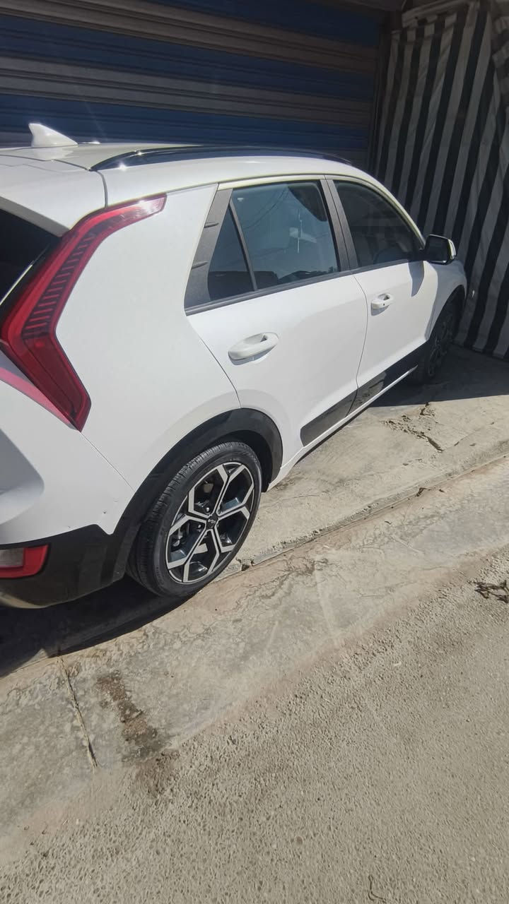 سلام عليكم كيا نيرو2023  فول مواصفات لا خير
رقم بغداد باسمي ماشية قليل ٤٨ الف كيلو مو ميل
حادث بابين السياق والوراة مبدلات اصلي أبو ليبل بدون صبغ
بجم كبس دعامية بلادية
المكان بغداد الدورة
*********** أبو محمد
