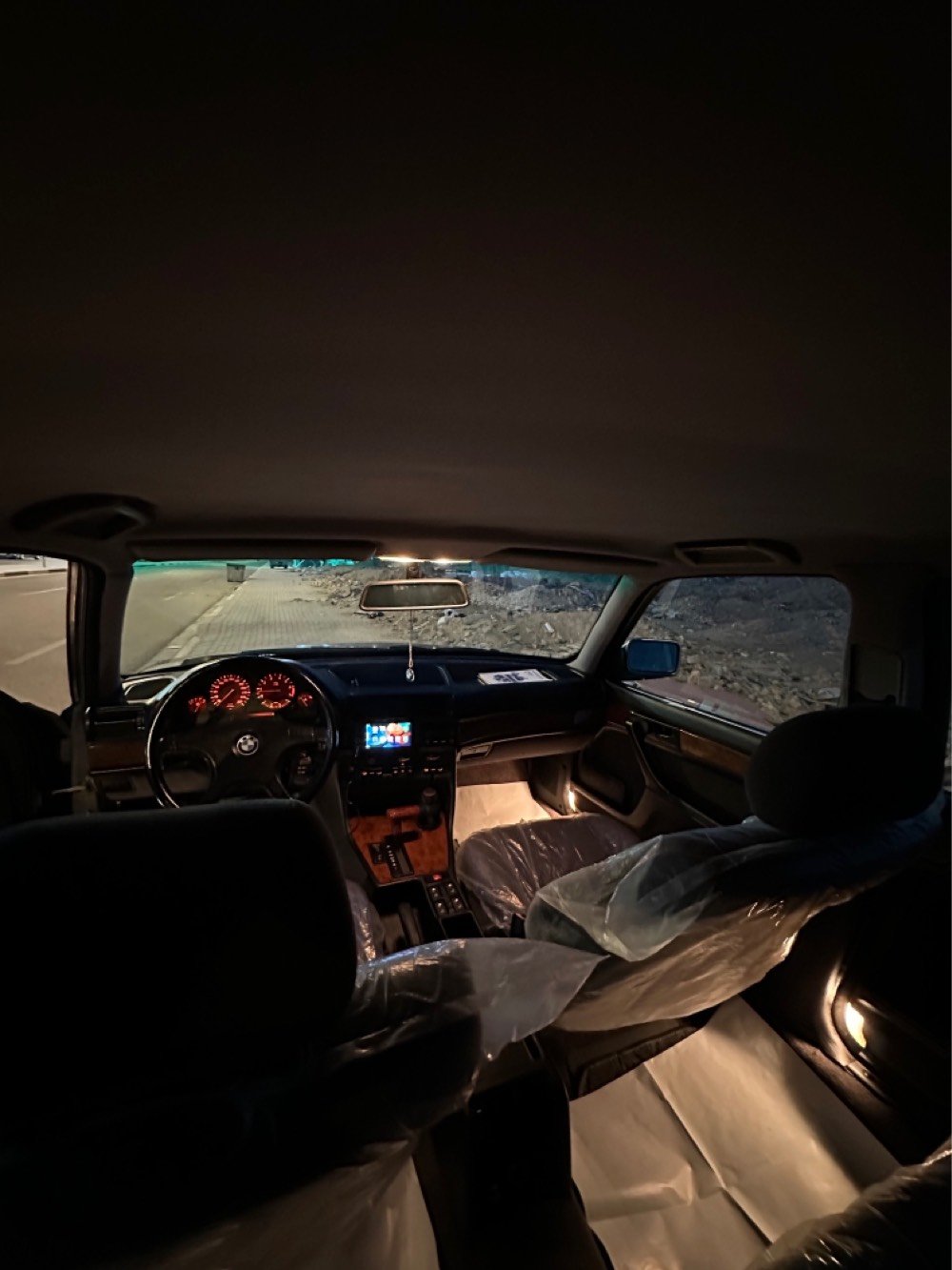 
BMW 1991 السيارة جديدة مكينة كير حدادة مصبوغة جمالية السيارة برغي ما بيعة نقص تخم تاير جديد حدادة جديدة صبغة جديدة دواخل جديد جاهزة وارد يابان الرقم التواصل ***********