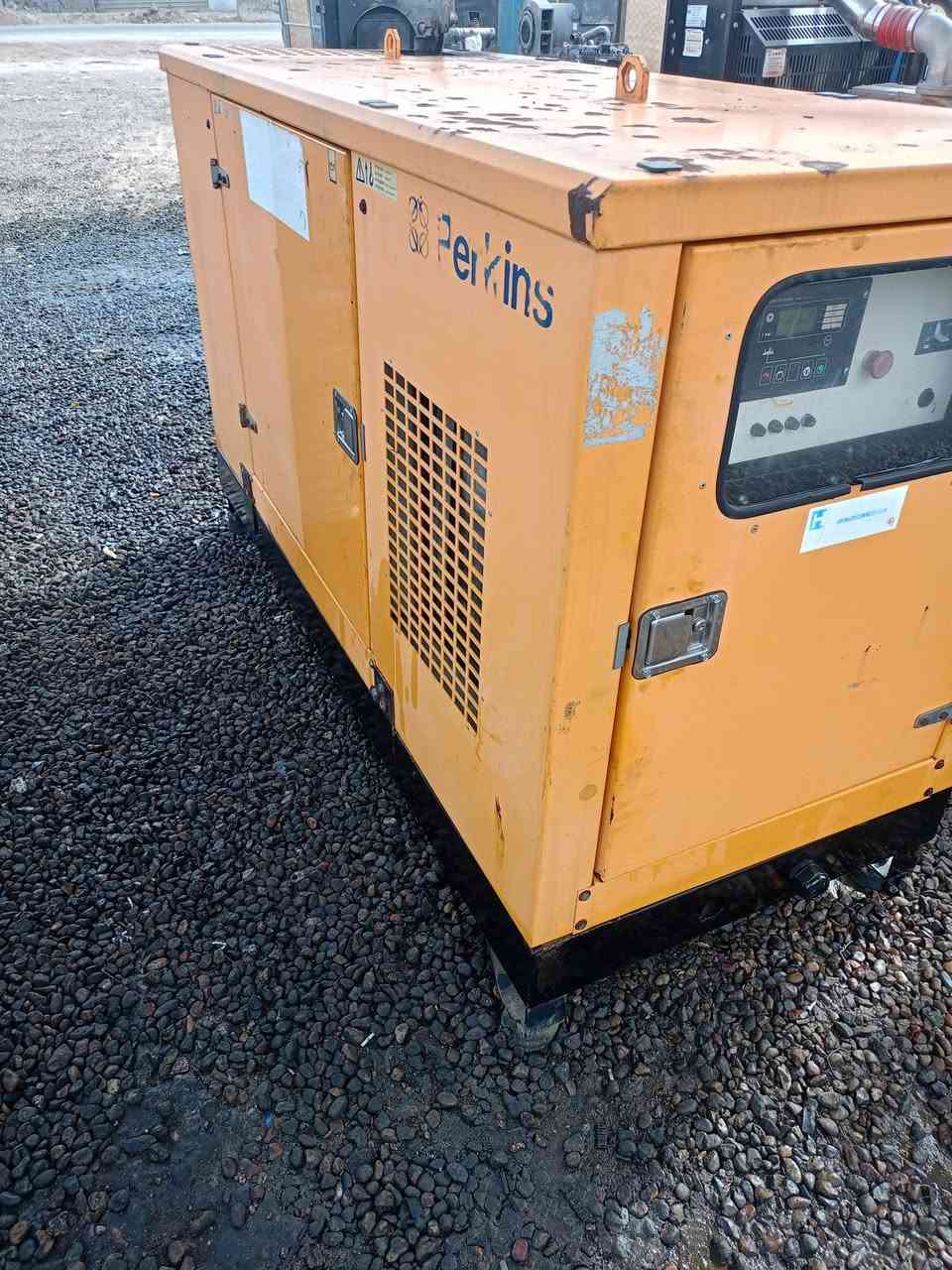 مولد بيركنز
3سلندر سوبر 60كيفي كاتم 90 بل ميه شغاله وعل فحص

نضام حمايه كامل 

بابل المسيب طريق كربلاء بغداد قرب بانزين خانه المؤيد 

***********.  حسين

***********  علي البياتي
