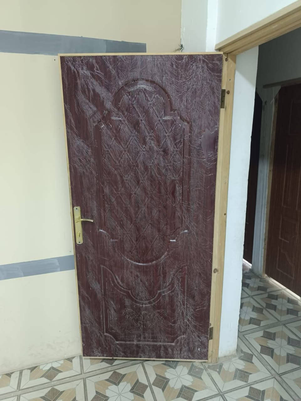 بيبان خشب نظاف عدد ٥ سعر الواحد ٤٠ الف وبيهن مجال
‏‪*********** واتساب
العنوان النجف الحولي خلف ملعب النجف
