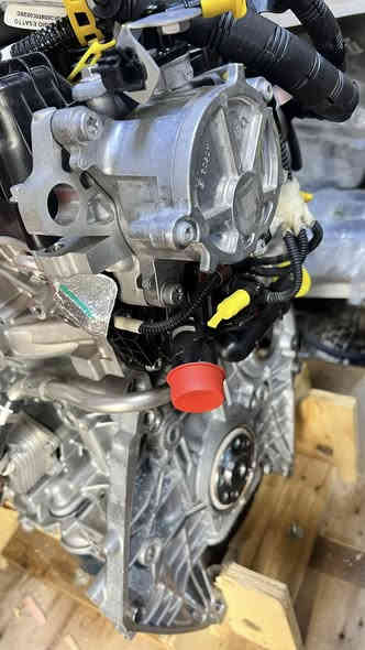 السلام عليكم 
تم وصول محرك جيب رينيجيد 1.3turbo 

زيرو صفر بحالة الوكاله 

محل محمد النقاش 

***********
