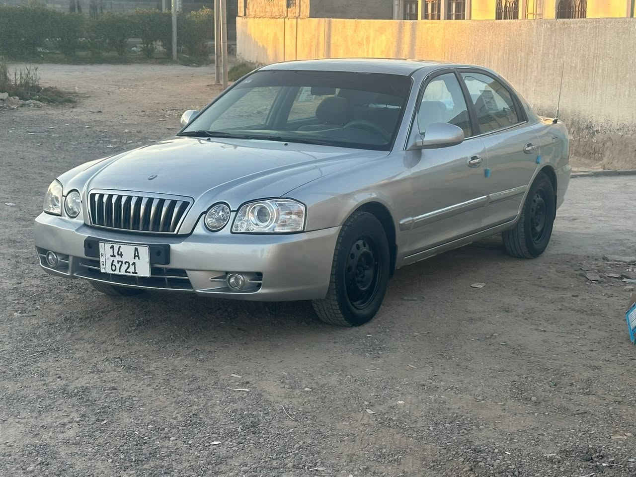 من رخصت لادمن المحترم كية اوبتما موديل/2005 وارد خليجي بدون حادث مكينة وكير بلادي حجم المكينة/4 سلندر 
حدادية جديدة تخم تاير كهربائيات كله شغالة صبغ عام الي الجمالية اثر جرد بسمي اني مالك جاهز من كشي تبريد شغال مابيه اي نقص عنوان السيارة في بابل 
ا***********
السعر 63
