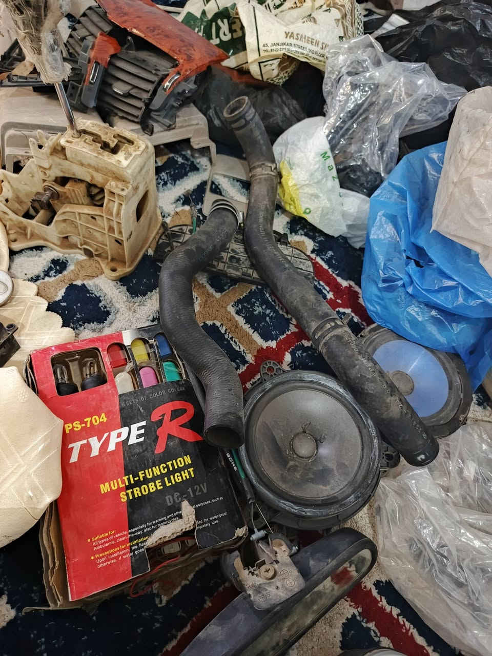 السلام عليكم بعد اذن الادمن 
تصفيه غراض موهافي 
العنوان النجف
وتساب ***********
