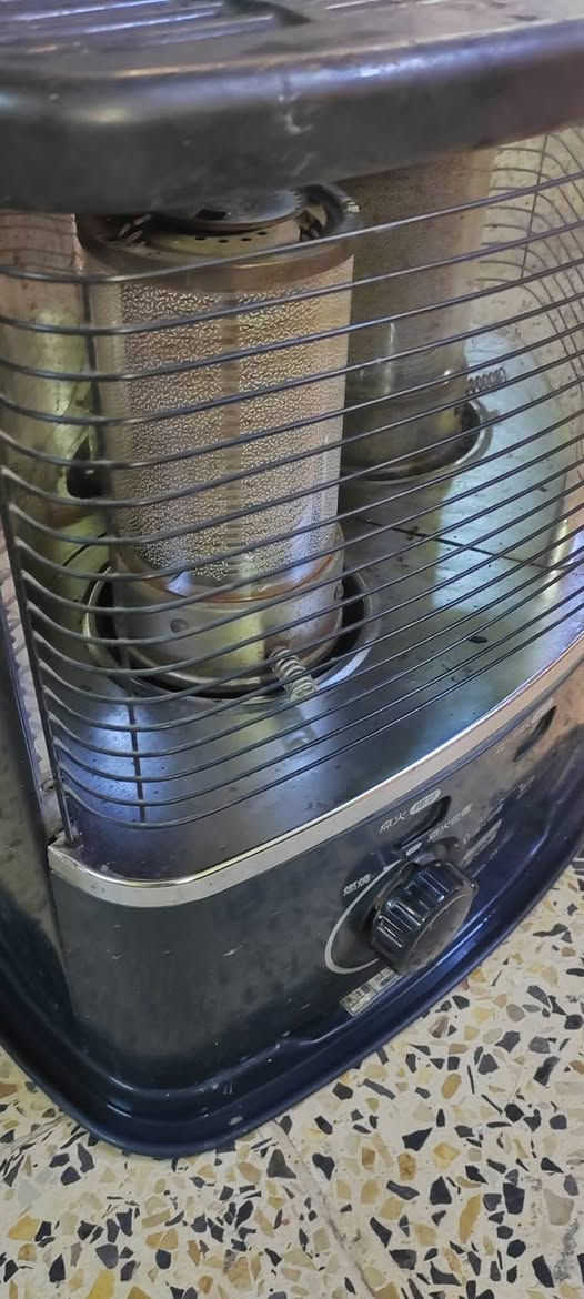 صوبه نفطيه شغاله نظيفه يابانيه حي جميلة الاولى قريب على ساحه مظفر السعر 35 الف ***********
