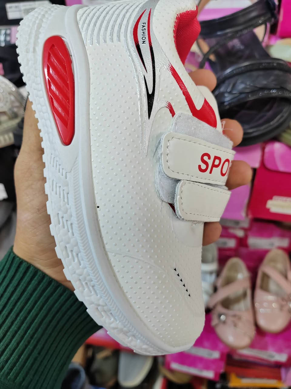 تخفيضات من أحذية و حقائب السلطانة
قطع أخيرة قياسات أسفل الصورة
السعر 5000
محل السلطانة. التحرير.  الفلكه الأخيرة
مجاور معرض كرم لمنزلية و المفروشات
مقابل مجمع ديمة


**إذا كنت صاحب هذا الإعلان وتريد حذفه لأي سبب، رجاءا أرسل رسالة إلى الدعم الفني**