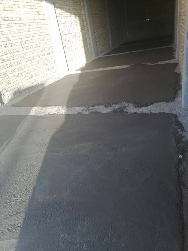 السلام عليكم عملنا مستمر اي شخص محتاج صب رباط او صب البيت من الداخل او تسليطه سطح يرسلني كادر كامل من خباطه وعمال وشغل نضيف  ***********
