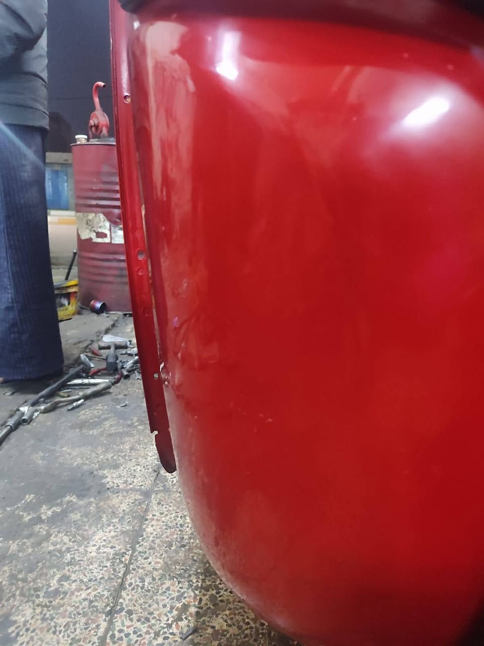 سلام عليكم تكتك 2022 شهر 10بسنويه رقم ذي قار تحويل ثاني يوم مكفوله مكينه وكشر بس بيه طخه يم البك ليت ومامرجعه  لا صبغ ولا معجون تكتك منك لشارع مكاني رفاعي شراي بيك خير ويدلل رقم اتلفون *********** راعيهه يمي
