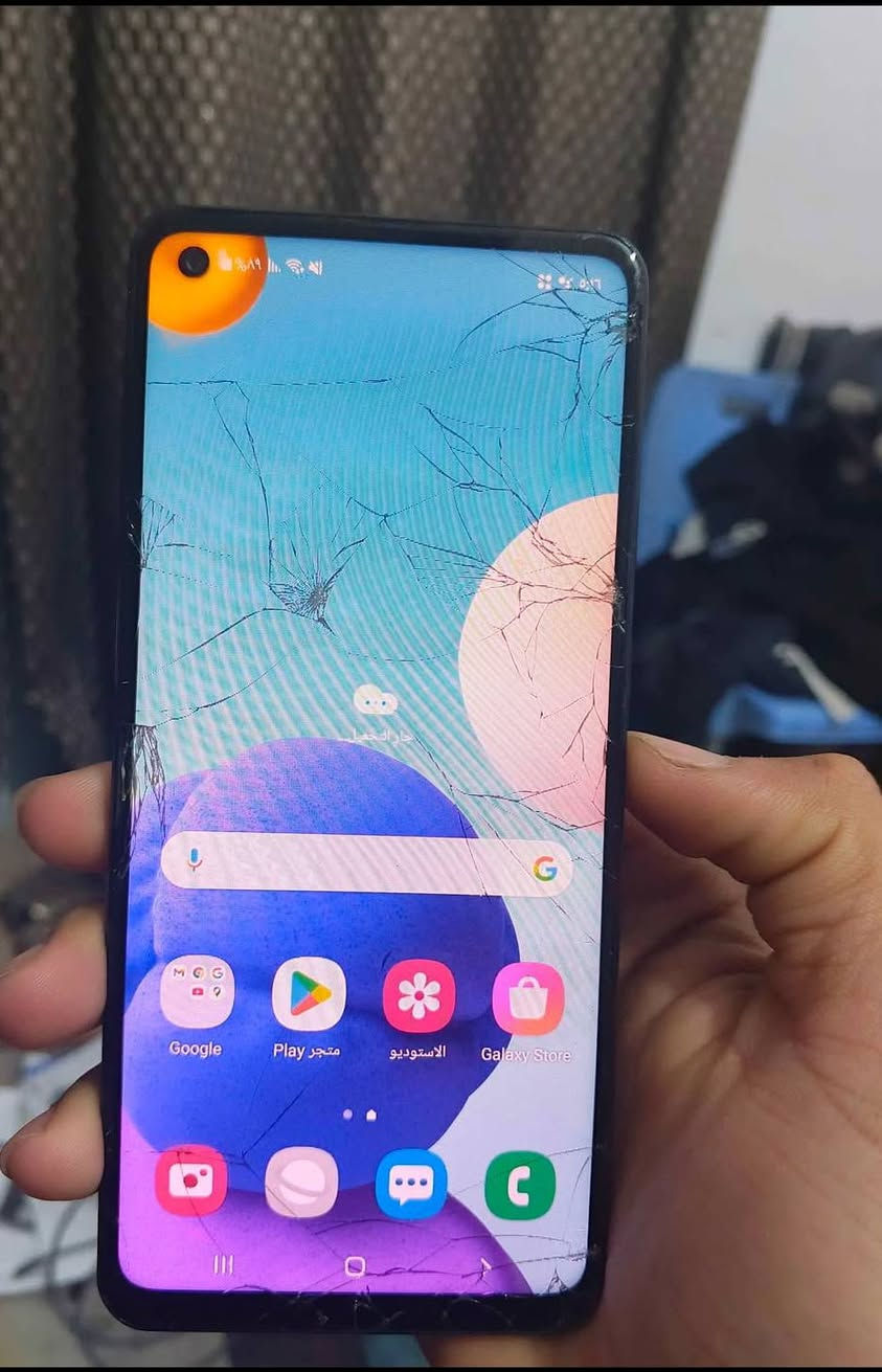 سامسونج a21s
ذاكرة 64 كلشي بي شغال فقط فطور بشاشه ما مأثر عل لمس صوت اتصال نت مخابره 
السعر 40 قفله بدون عمله
مكاني بغداد العلاوي
***********
