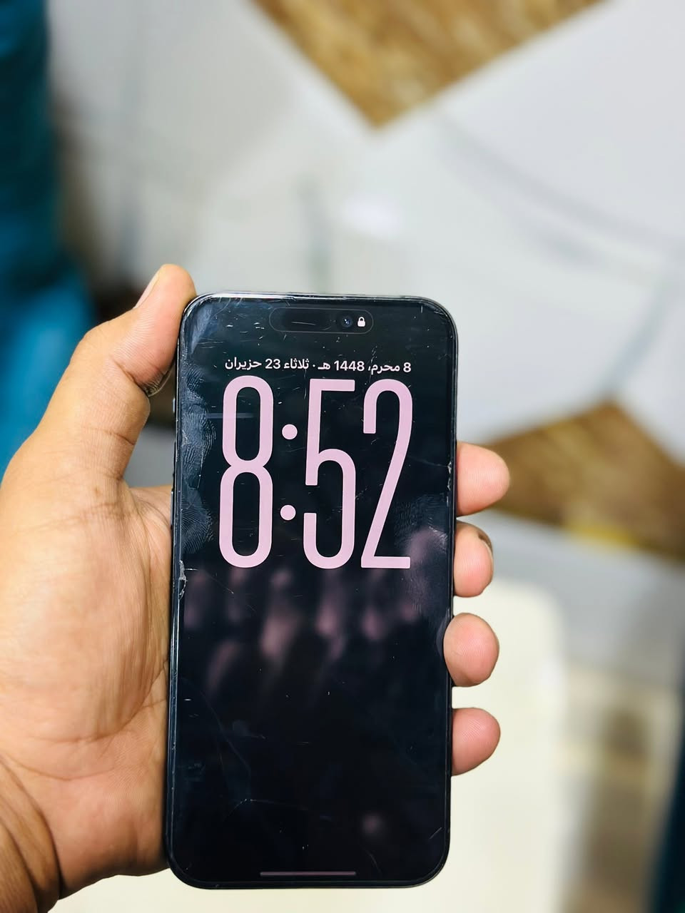 السلام عليكم ورحمة الله وبركاته 
iPhone 15 pro max 
ذاكرة 256 
بطارية86 🔋
دبل سيمكارت
نظافة 100‎%‎ 
السعر ( مليون و 100 ) وبي مجال
للاستفسار ( *********** )
